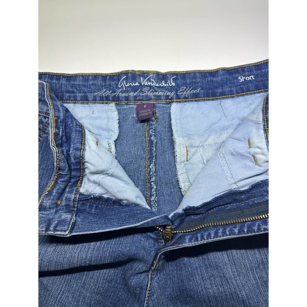 Gloria Vanderbilt denim shorts